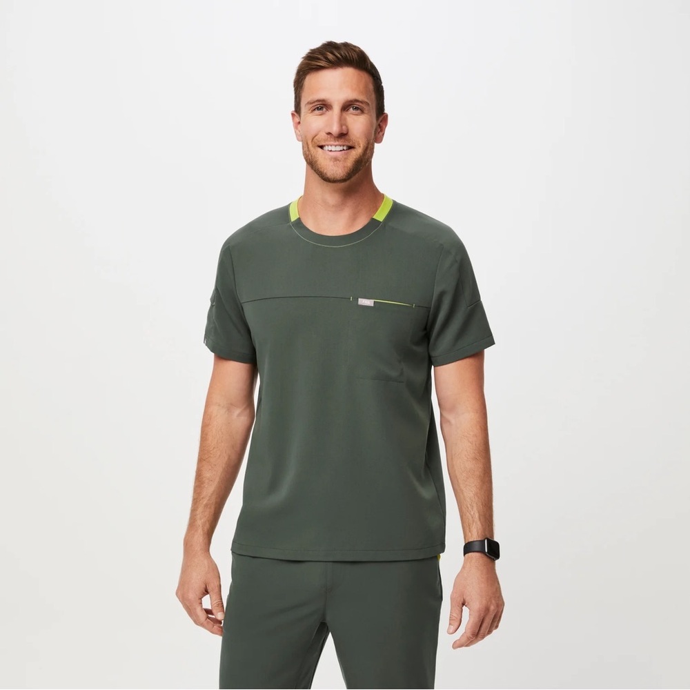 FIGS Scrub Set for Men